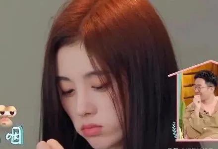 鞠婧祎现实中是真的白吗,鞠婧祎现实真的那么白吗