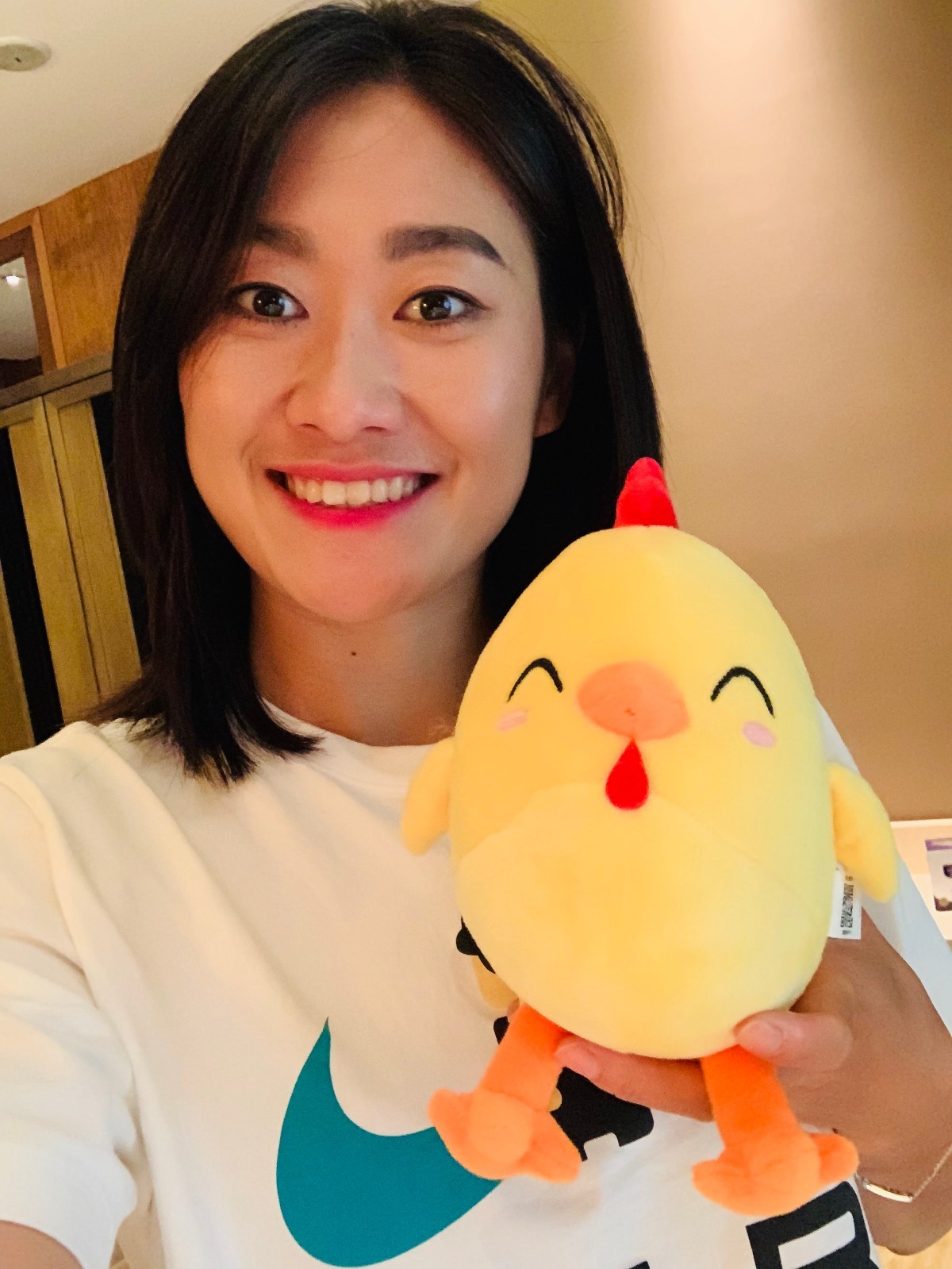 中国女足美女队长吴海燕,中国女足队长吴海燕美照