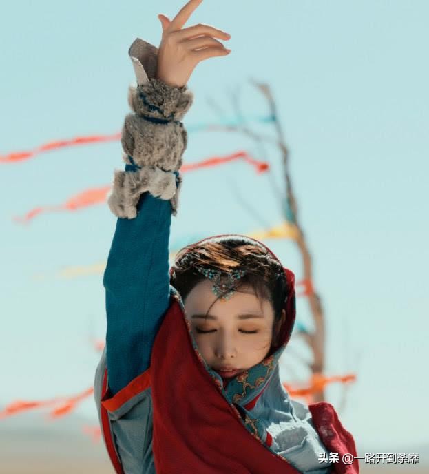 知名主播转行,29岁凭一部电视剧走红,她的成功靠的是什么?