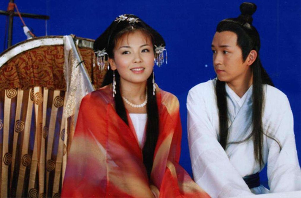 潘粤明再续经典新剧引发网友热议,沉寂多年潘粤明中年逆袭