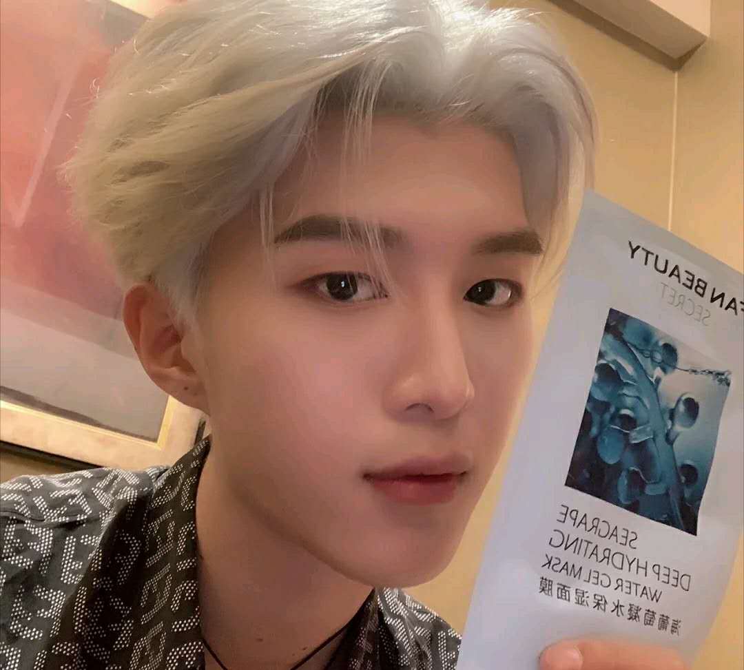 看了范冰冰素颜照,范冰冰的敷面膜方法居然这么好用