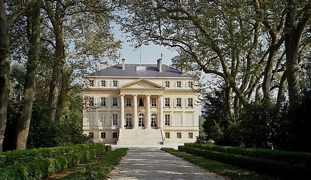 法国十大顶级酒庄排名,法国十大酒庄红酒品牌