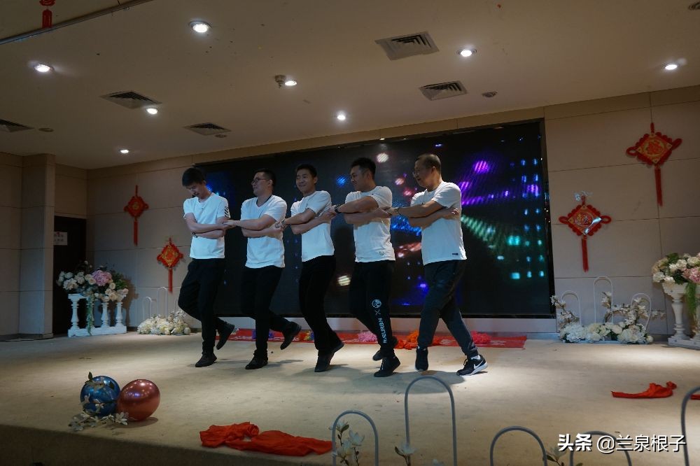 金色阳光幼儿园嘉年华,迎新年亲子活动幼儿园