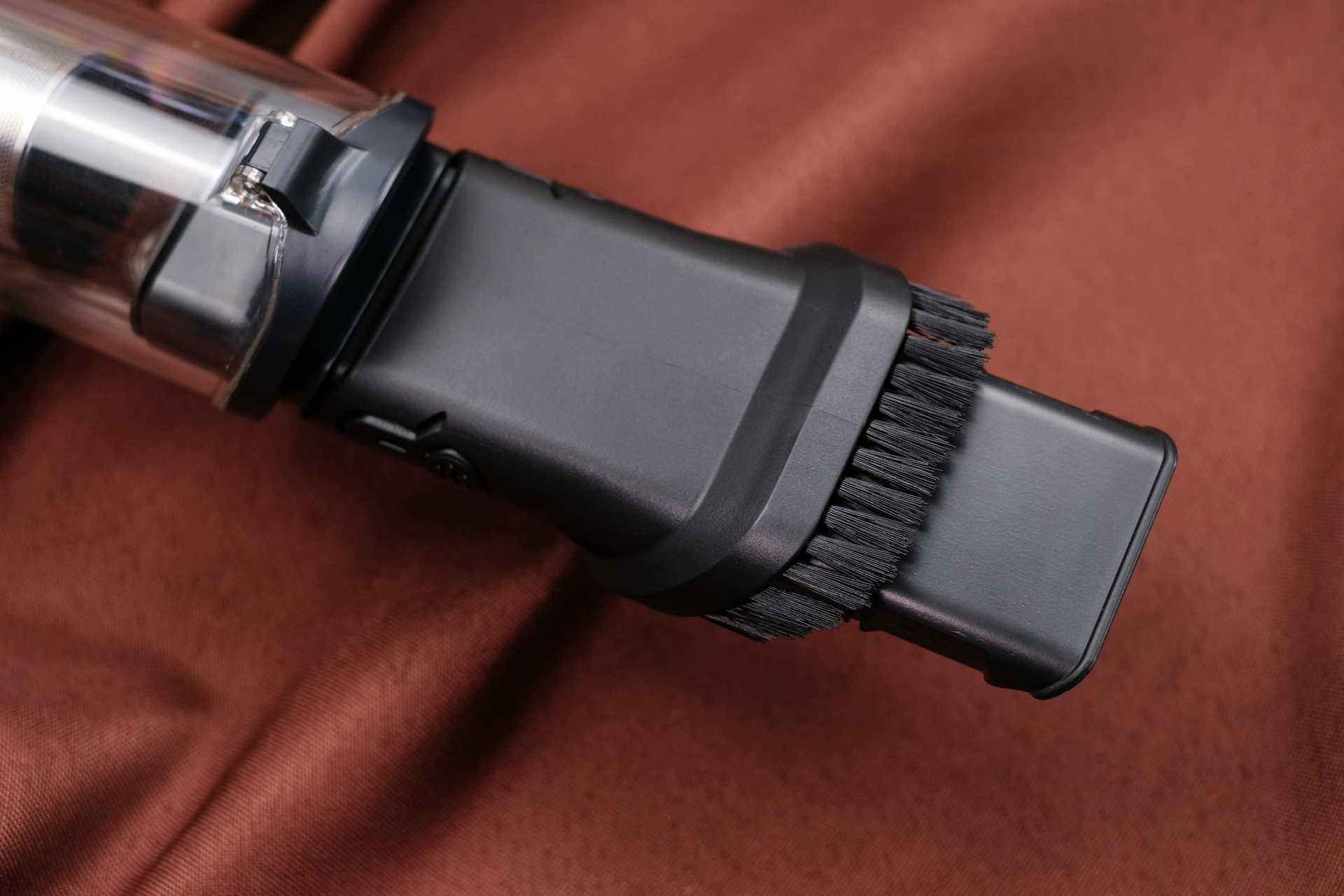 迷你小身材,迷你轻携无线吸尘器