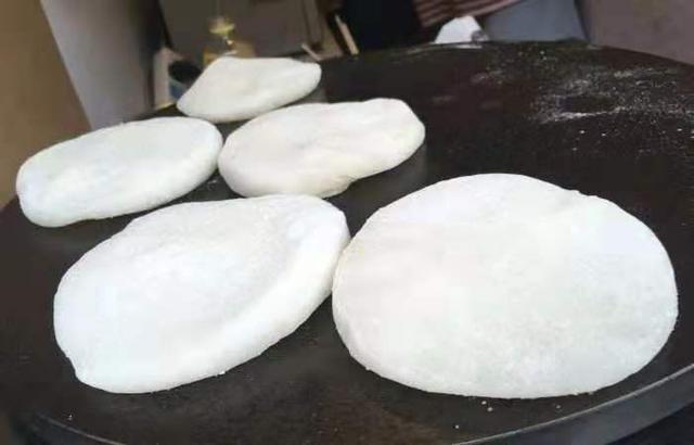 中秋？冬秋？那轮明月就是挂在天空的一块糍粑