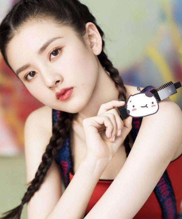 屈臣氏防晒霜物理补水效果,屈臣氏防晒霜温和适合敏感肌肤的