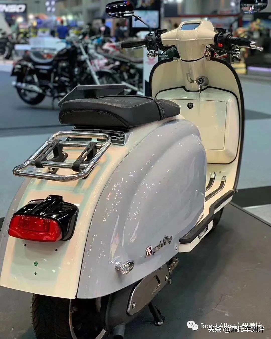 42800元，铁壳羊RATG300预售开启