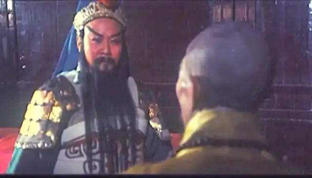 怎么评价陆树铭饰演的关羽,演关羽的除了陆树铭还有谁