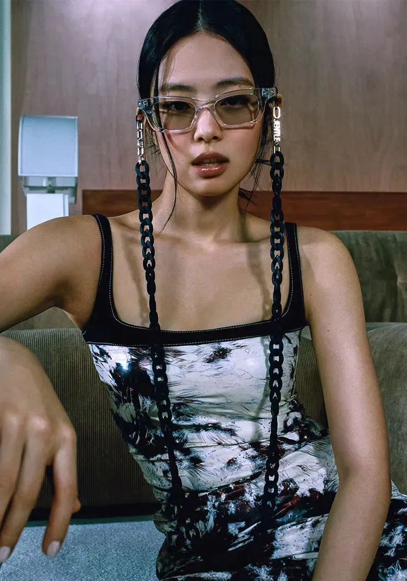 适合自己脸型的墨镜,怎么选一款适合自己的墨镜