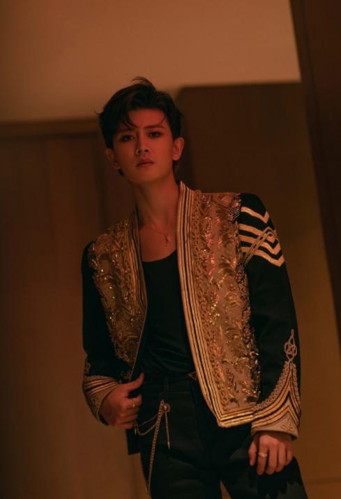 任嘉伦周深如故花絮跳舞,周深任嘉伦混剪