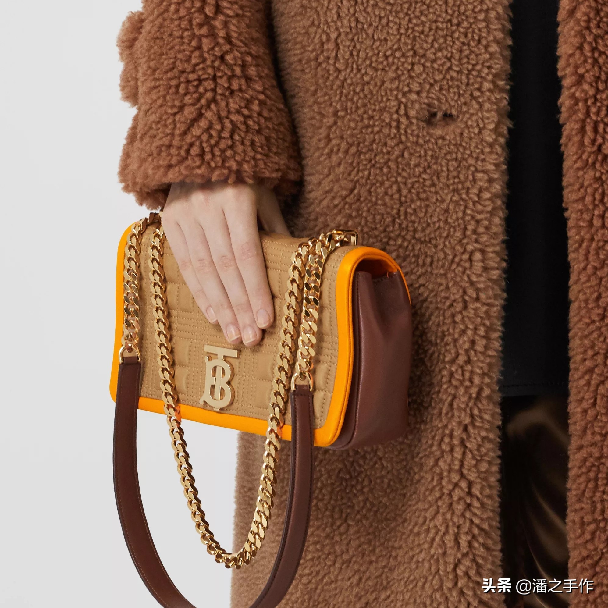 各奢侈品适合秋冬背的包包 (2021秋冬奢侈品包包排名)