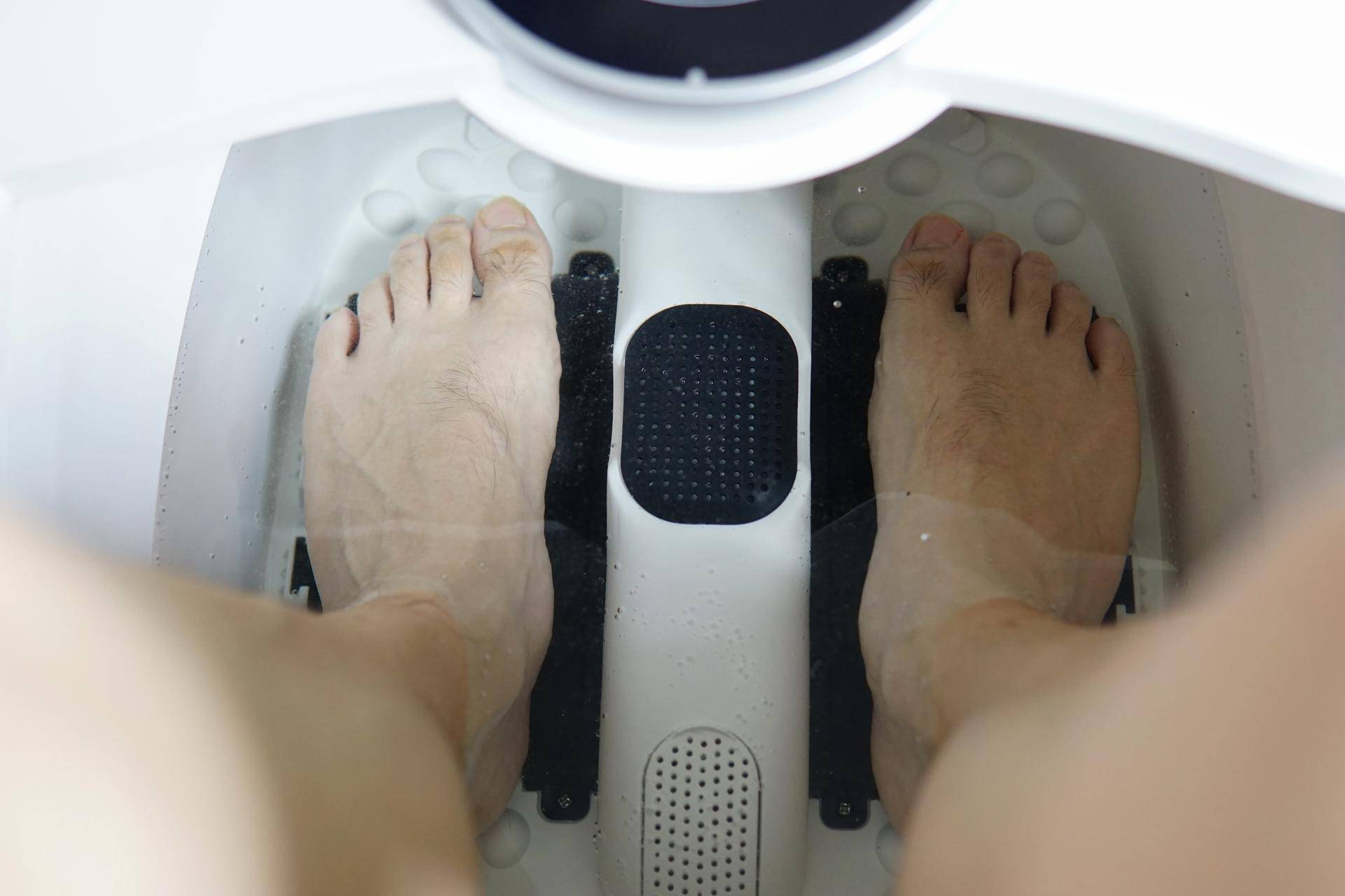 泡脚桶如何选择不鸡肋,泡脚桶真的有用吗