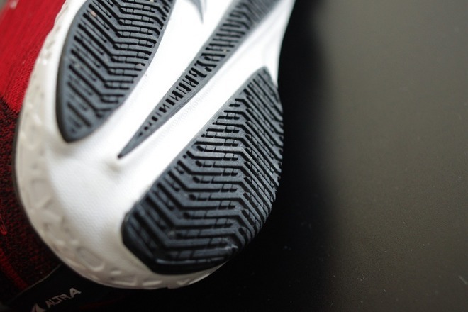 altraparadigm6,altraescalanteracer跑鞋评测