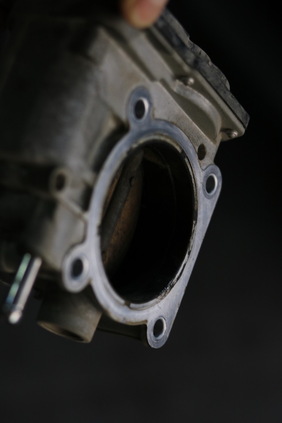 怪兽修车:修复一辆09款中东版丰田霸道,最终旧车变新车