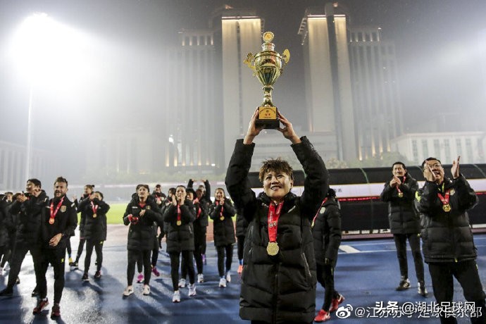 女足锦标赛江苏女足冠军,巅峰对决2019女足超级杯决战江城