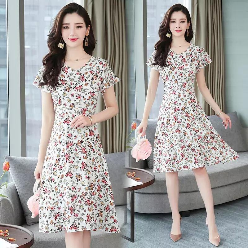 这3条基础款连衣裙超适合夏天穿,雪纺连衣裙让你穿出女神范