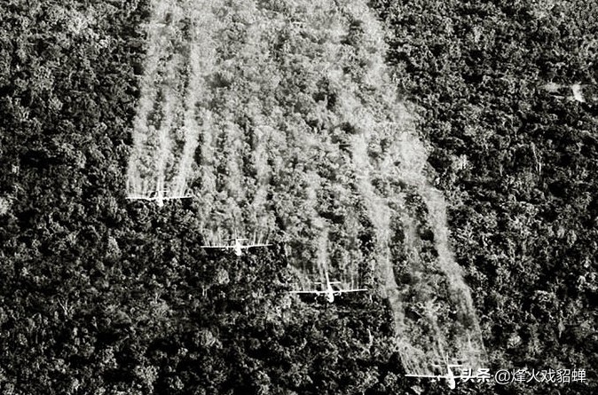 越南战争美军女兵用药,越战时期美国大兵越南女兵