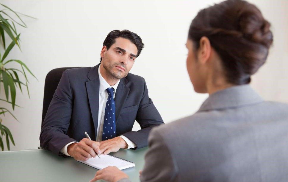 面试官捡到3万失主说丢了5万,面试官捡到9万却说少一万