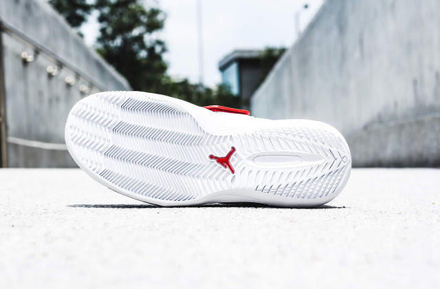 C有好物丨论抓地力何须选AdaptBB?这价位我能拿下“三双”