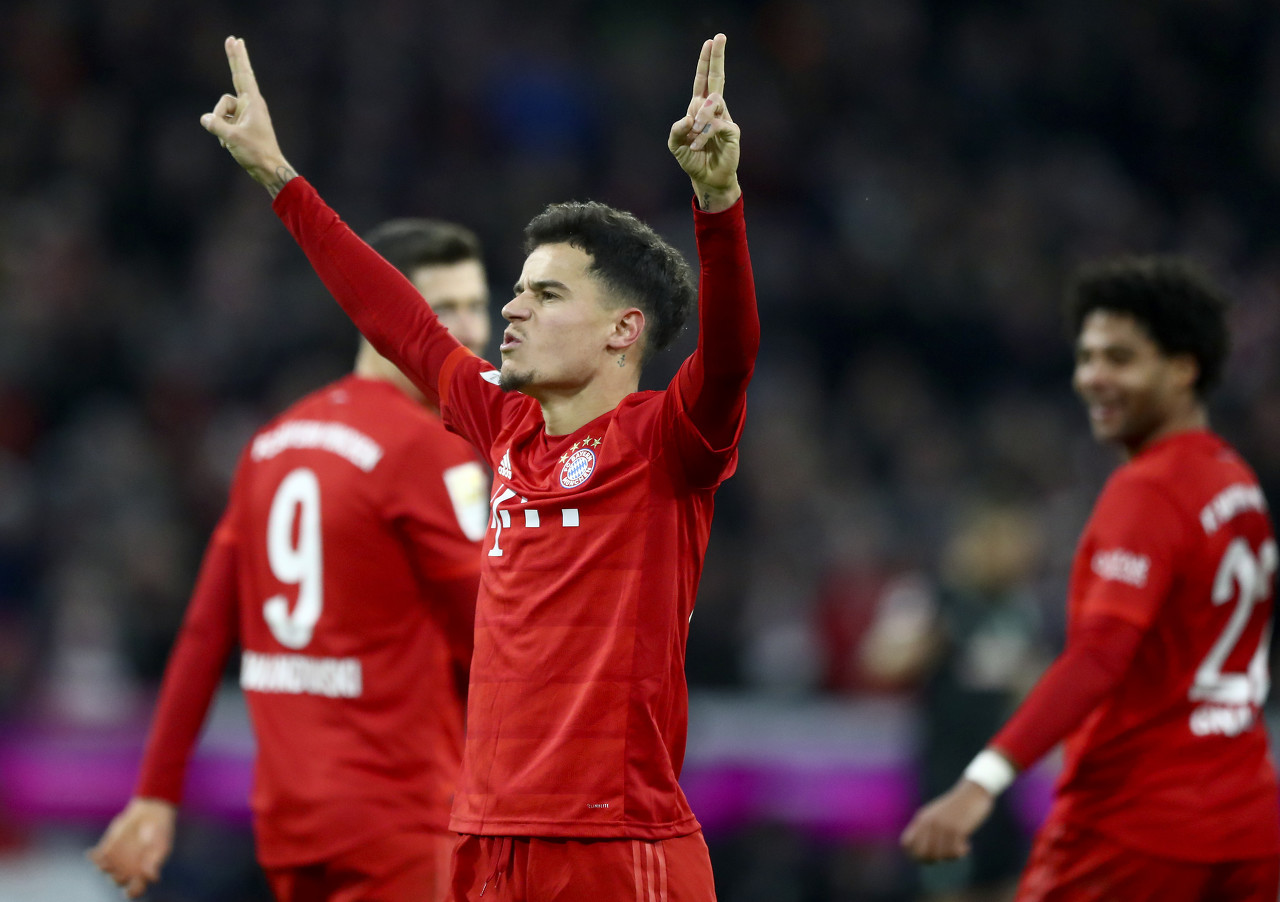 足坛最悲惨的一个球员,现今足坛十大被低估中场球员