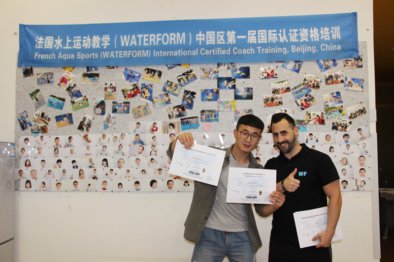 健身教练零基础培训有哪些,体验当游泳教练的一天