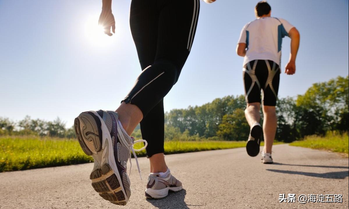 我们的国足何时能强大起来,为什么02年的国足那么强