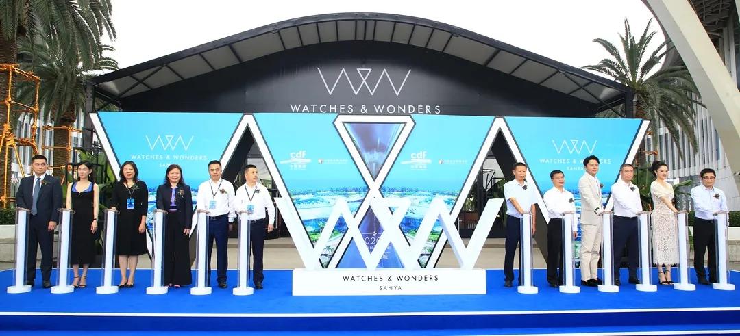 三亚住宿保姆级攻略,海南三亚保姆多少钱