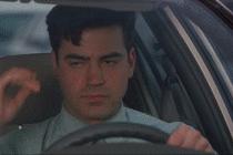 评《上班一条虫》:20年前对职场的讽刺艺术,如今依旧深感共鸣