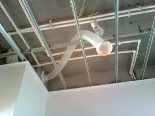 卫生间排气扇怎么正确使用,卫生间玻璃排气扇怎么安装拆卸