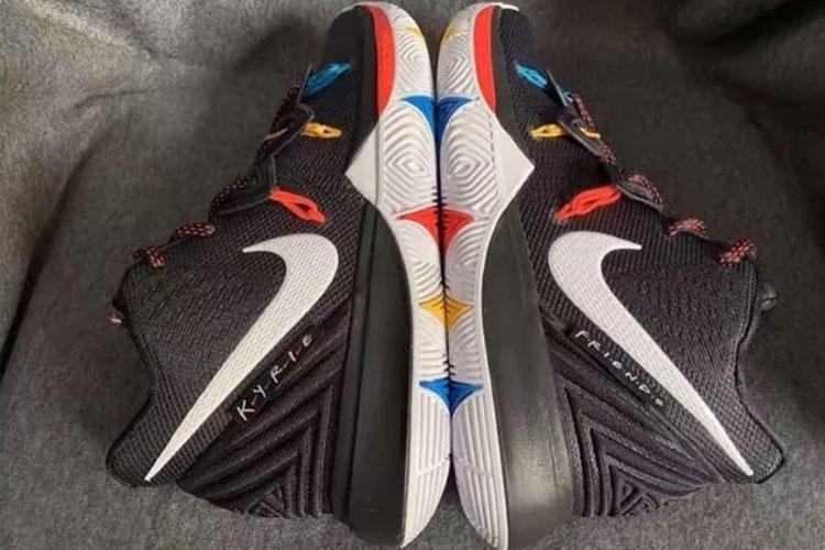 nikekyrie5笑脸,nikekyrie5spongebob穿搭