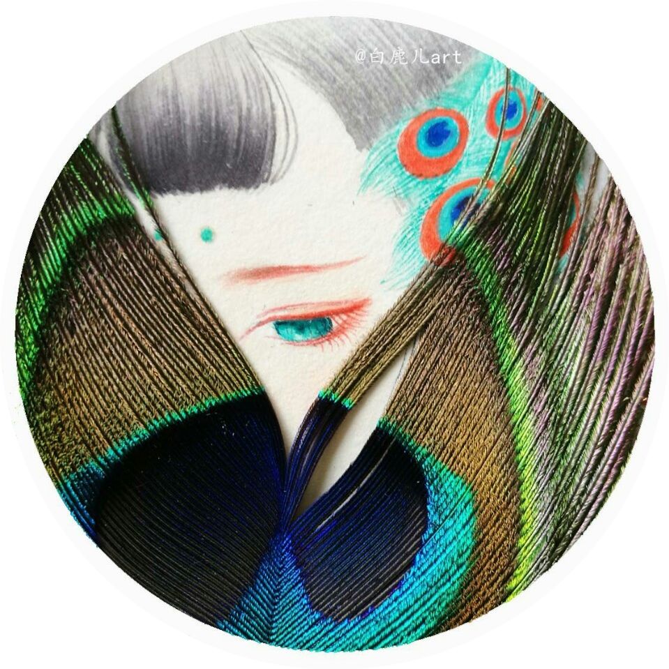 玉手青丝美女图片,一袭白衣清冷出尘的古风美人