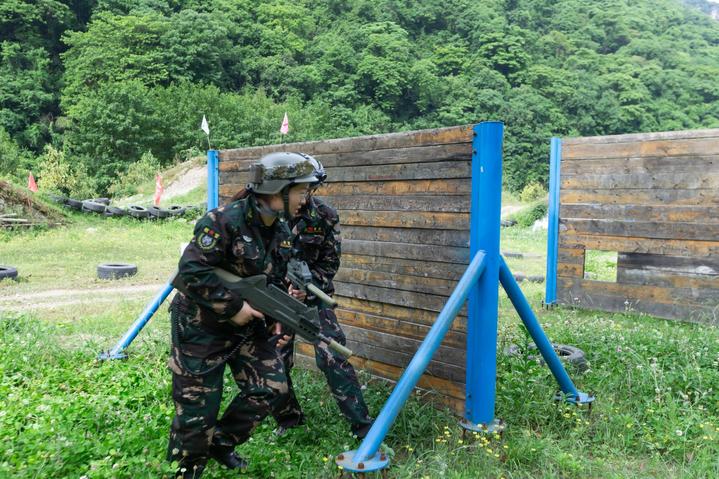 宜昌这个地方产美女，有一个大家都认识，现在还能让熊孩子涨知识