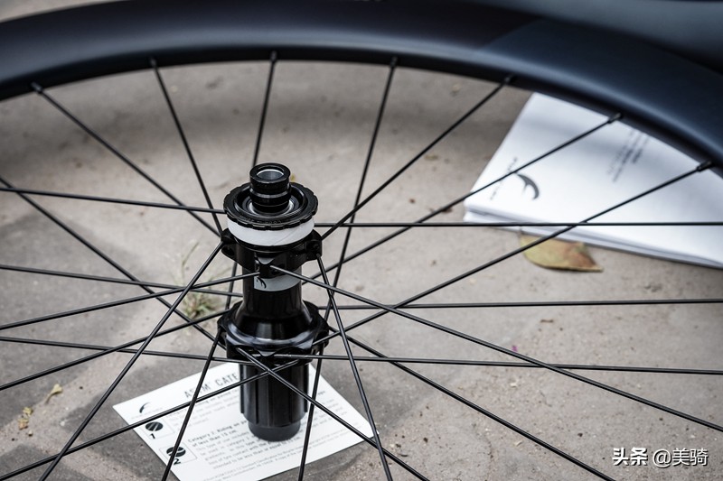 fulcrum碳刀和多特碳刀,碳刀轮组推荐蓝色