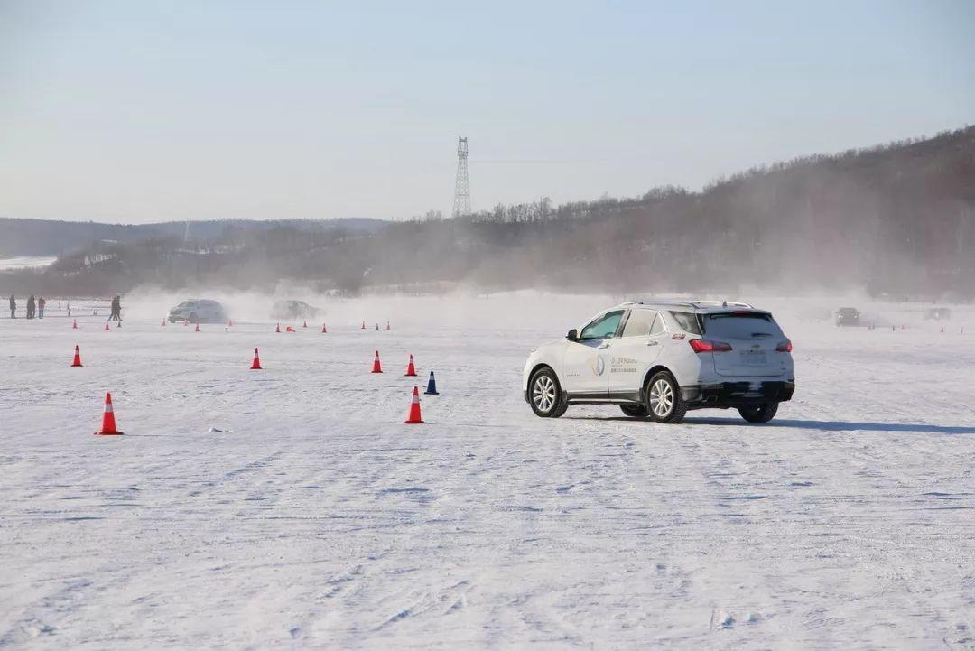 在黑河的两个24小时里，一辆雪佛兰SUV能承载多少冰与雪的乐趣？