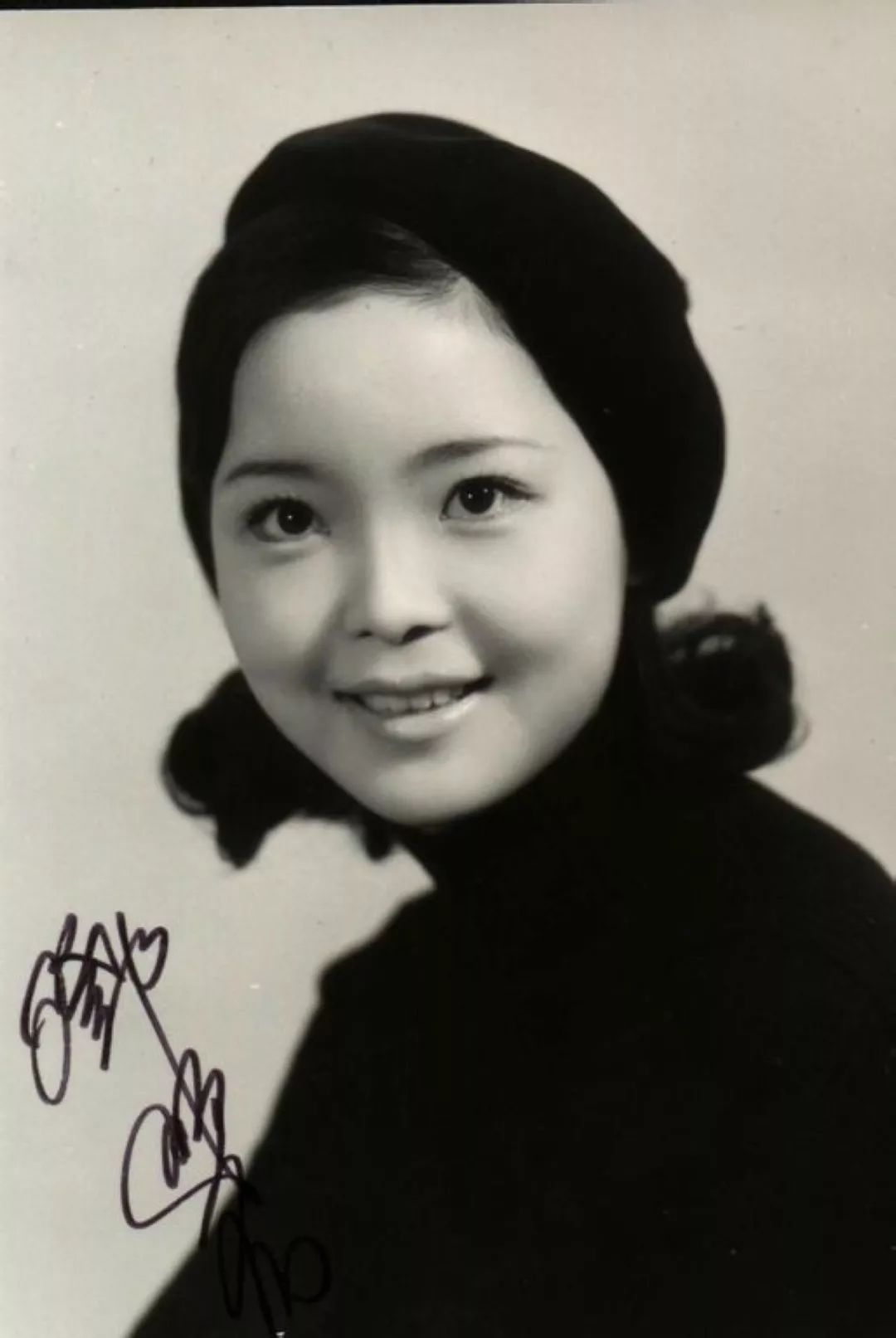 邓丽君1953年1月29日是星期几,1953年1月29日邓丽君