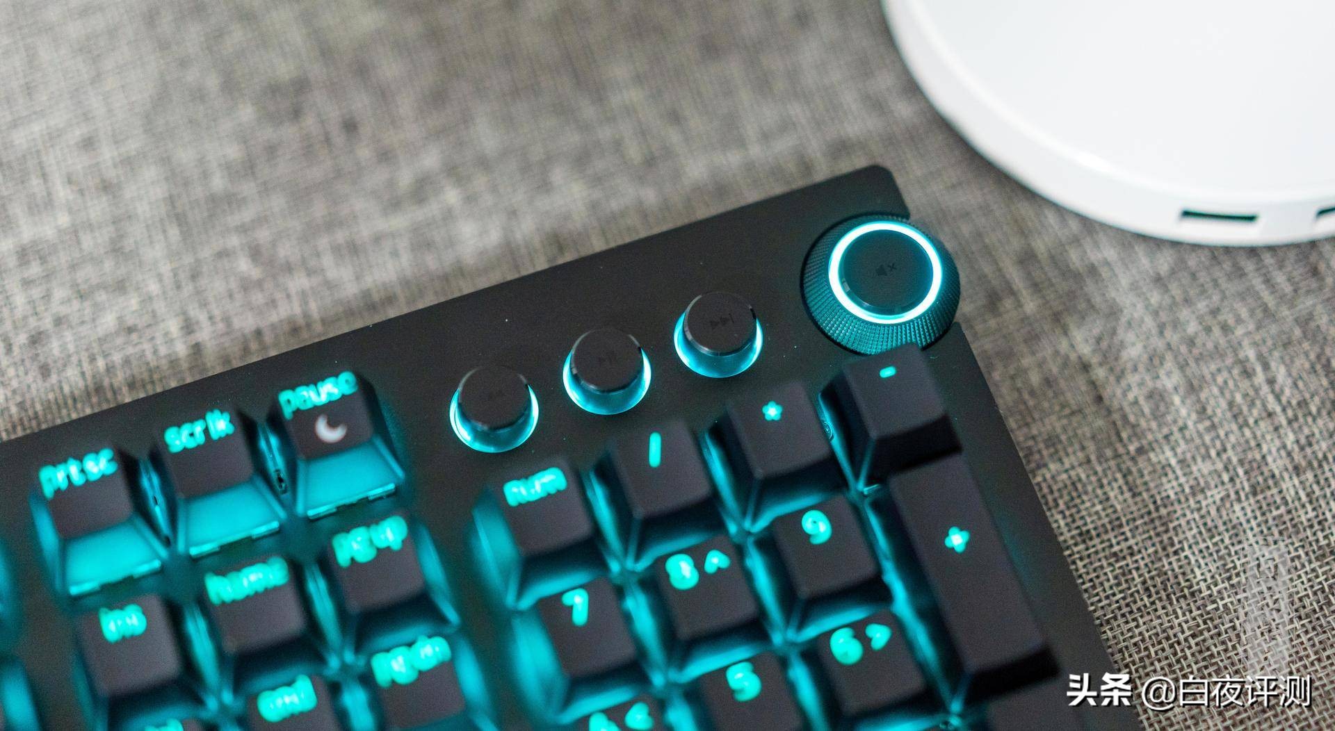 雷蛇黑寡妇蜘蛛v3mini测评,雷蛇黑寡妇蜘蛛v3pro无线专业版