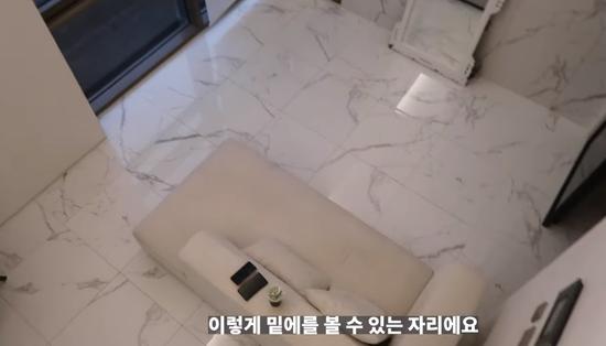 韩国女生独居公寓,韩国美女晒衣服