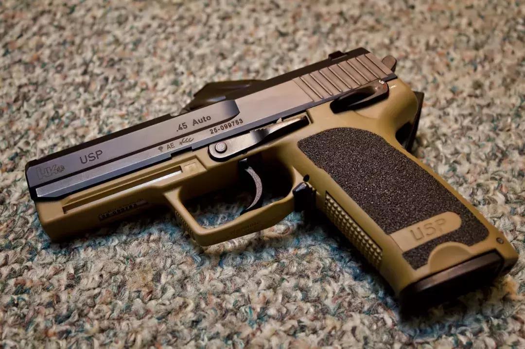 hkusp手枪对比格洛克,蓝鲸usp格洛克手枪