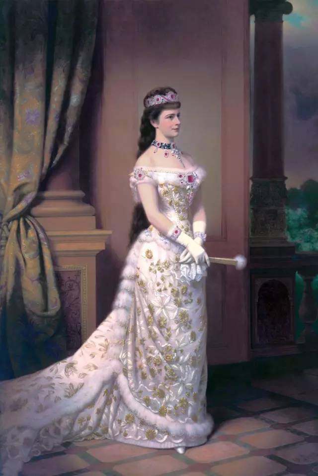 谁才是欧洲百年粉丝最多的C位偶像?