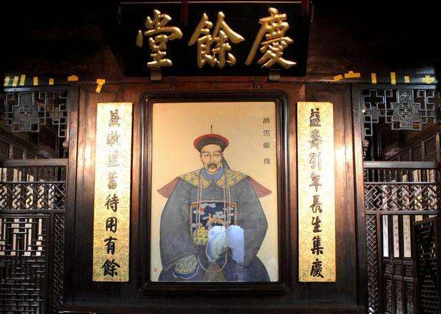 左宗棠拿下新疆与胡雪岩有关系吗,左宗棠为什么向英国借款