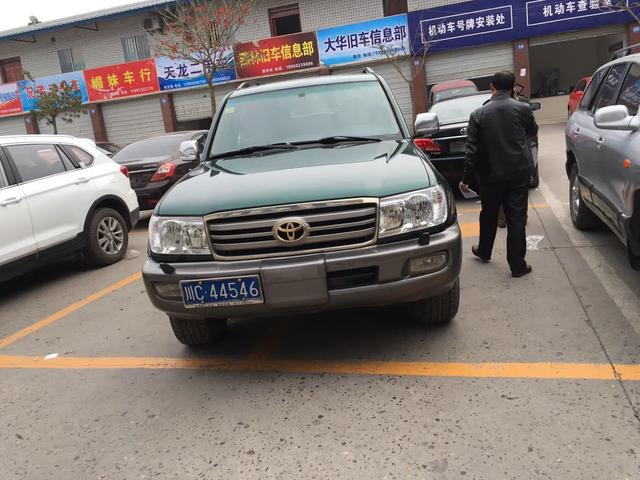 2024款玫瑰丰田陆地巡洋舰测评,丰田陆地巡洋舰4700驾驶感受