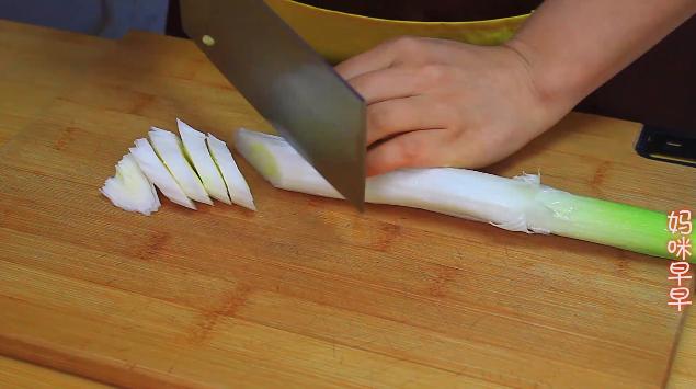 1斤的虾怎么吃,一斤河虾怎么炸才酥又脆