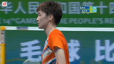 陈雨菲穿李宁鞋受伤视频,陈雨菲对李宁的评价