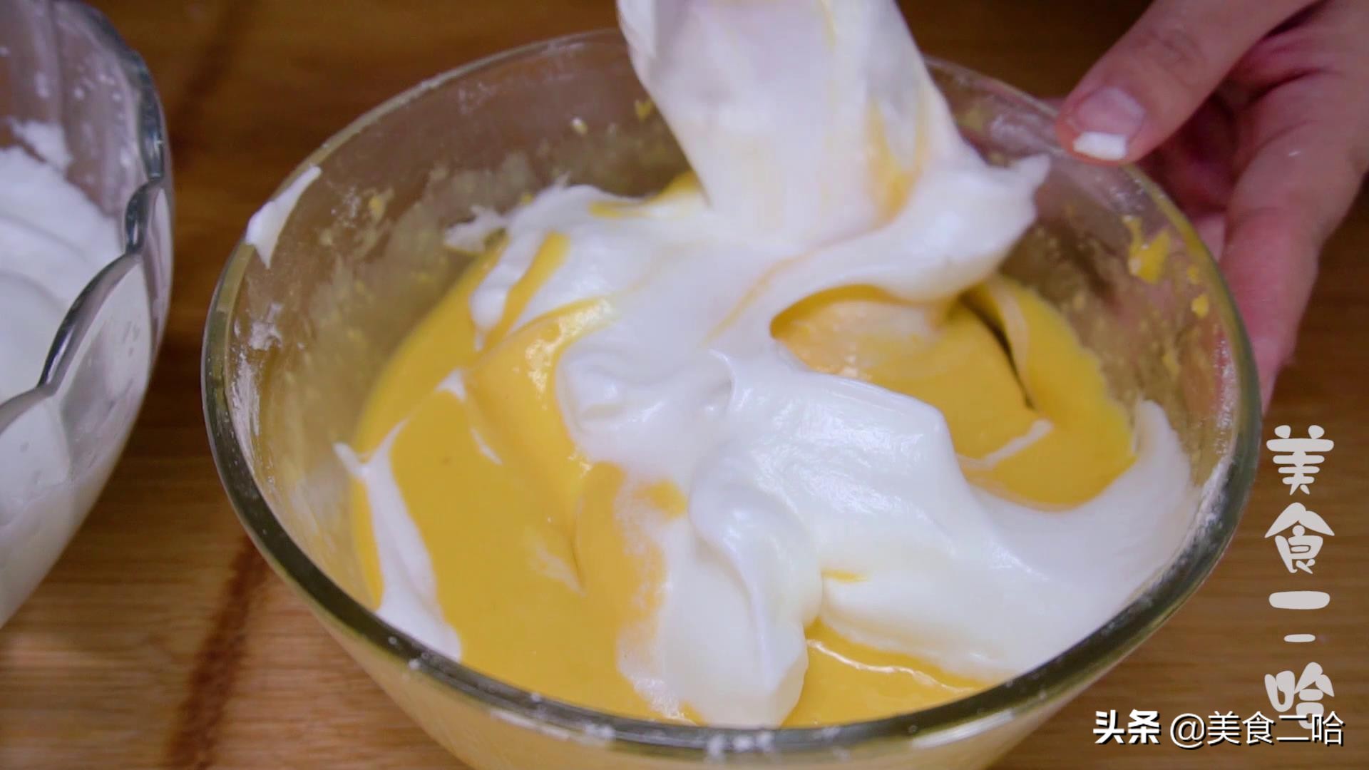 电饭煲蛋糕塌陷回缩原因,电饭煲蛋糕100%成功不回缩