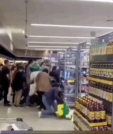 华裔人在澳洲被骂,华人在澳洲被辱骂