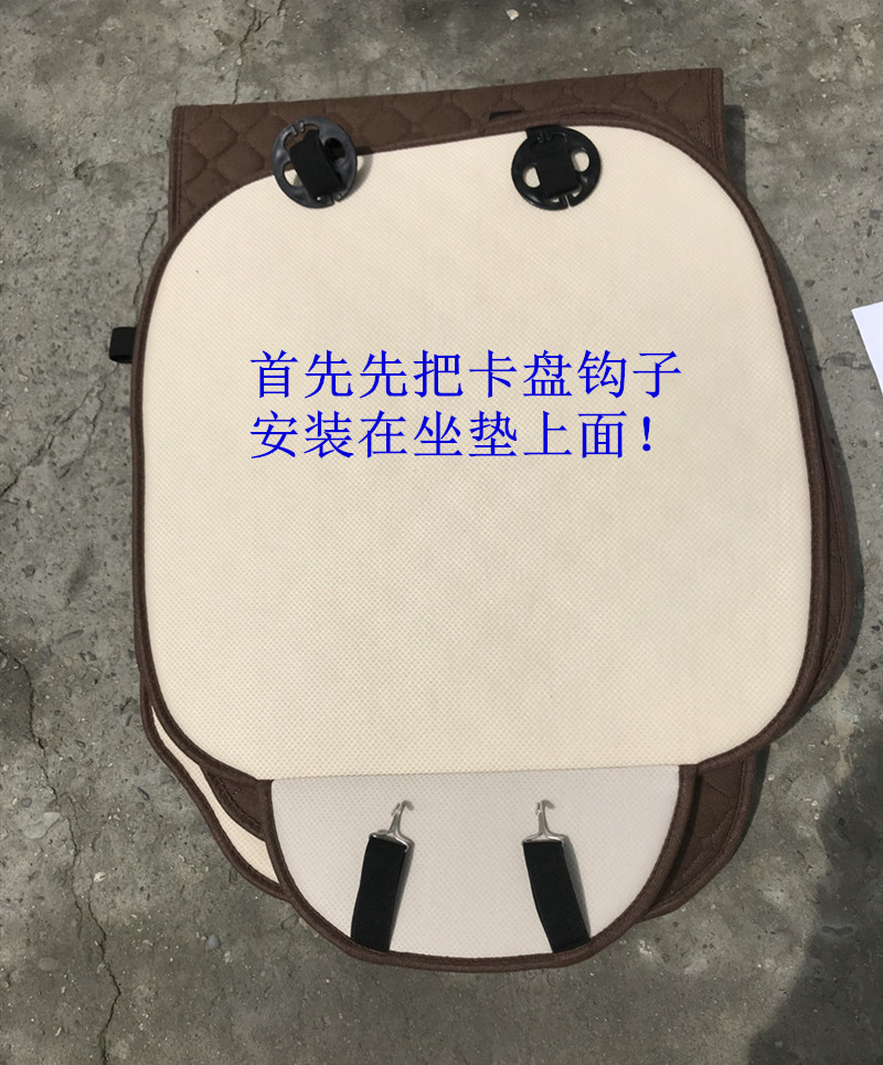 给我的小骐达换上新的坐垫,大众桑塔纳后排坐垫怎么安装