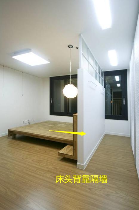 卧室床头不靠墙,卧室床头不对门图片
