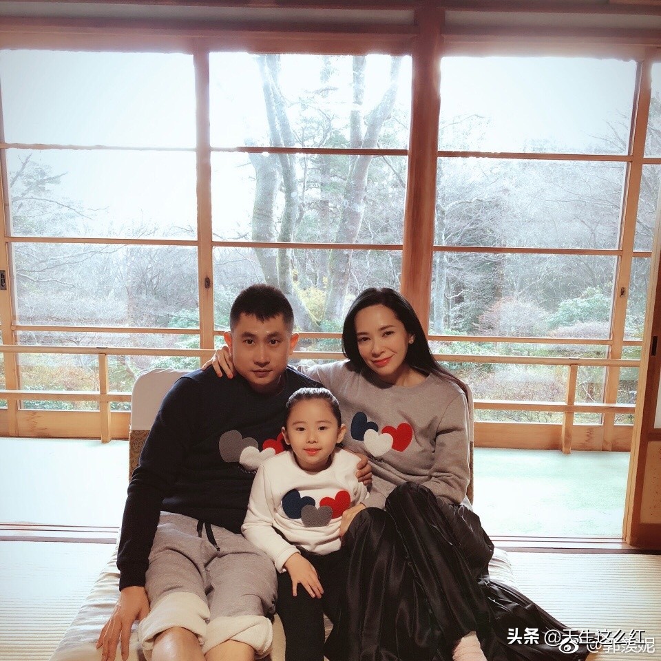 邓萃雯和江华事件,邓萃雯为什么跟江华闹分手