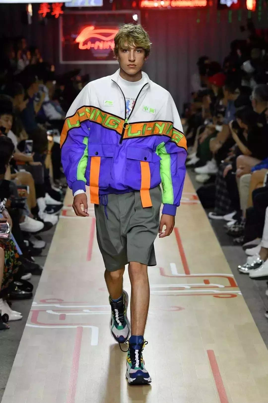 女生怎么看待男生穿李宁,经常穿李宁的女生性格