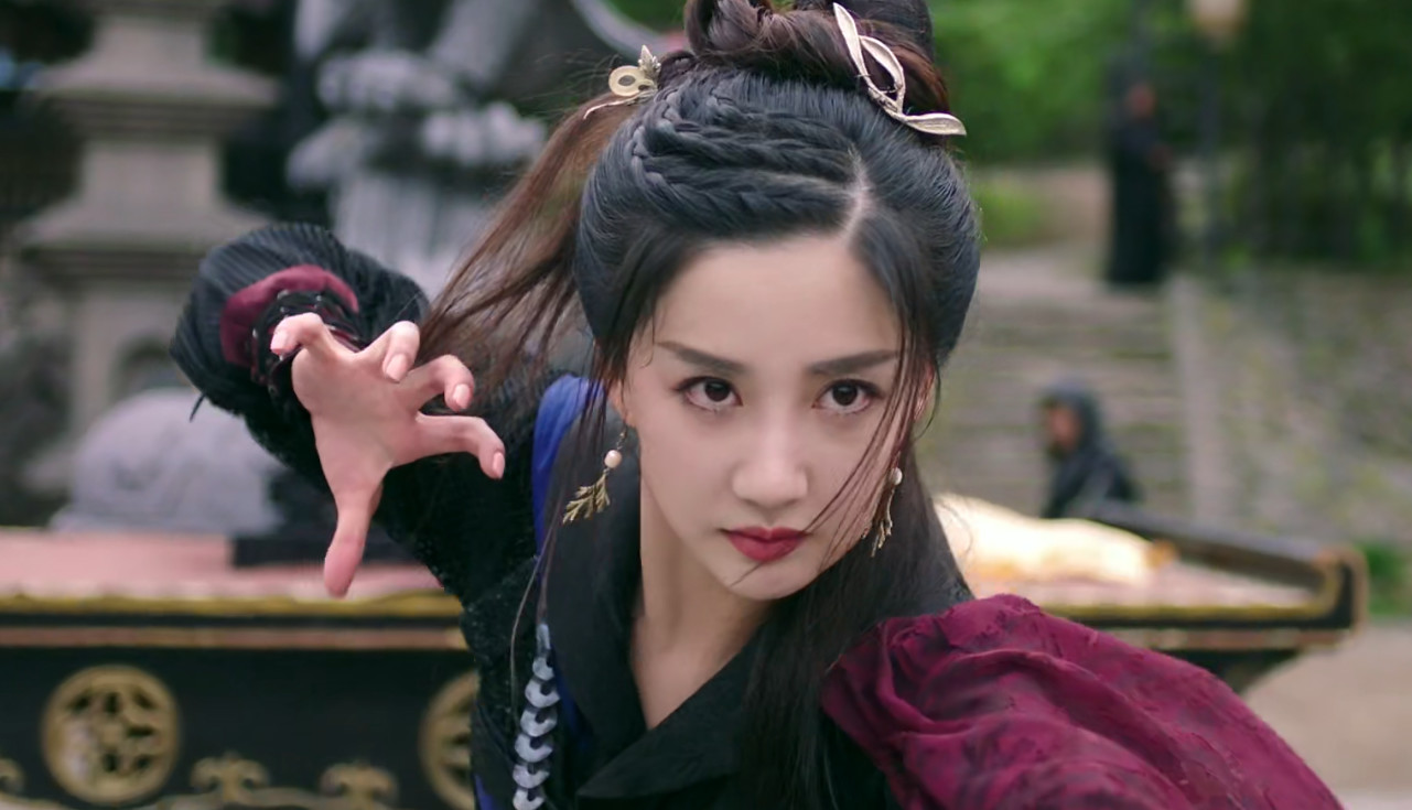 倚天剑和屠龙刀是谁所铸,倚天屠龙记屠龙刀与倚天剑合璧